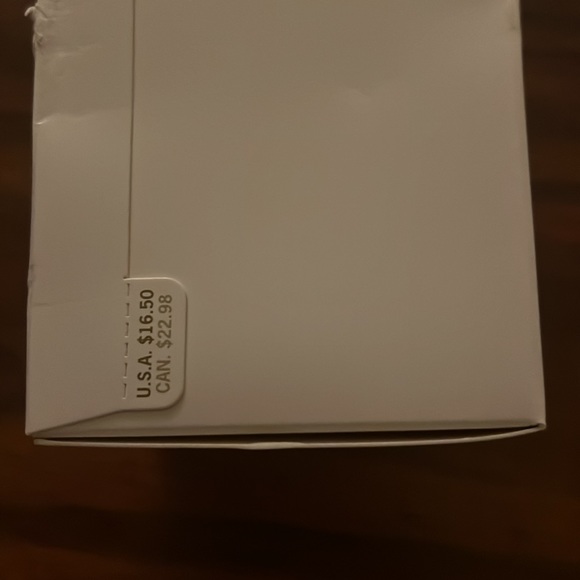 Hallmark keepsake hide n peek - Picture 2 of 3